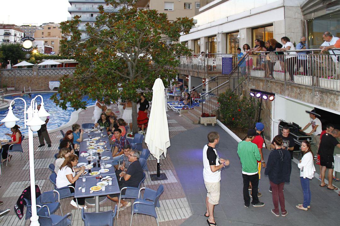 Hotel Esplai Calella Eksteriør bilde
