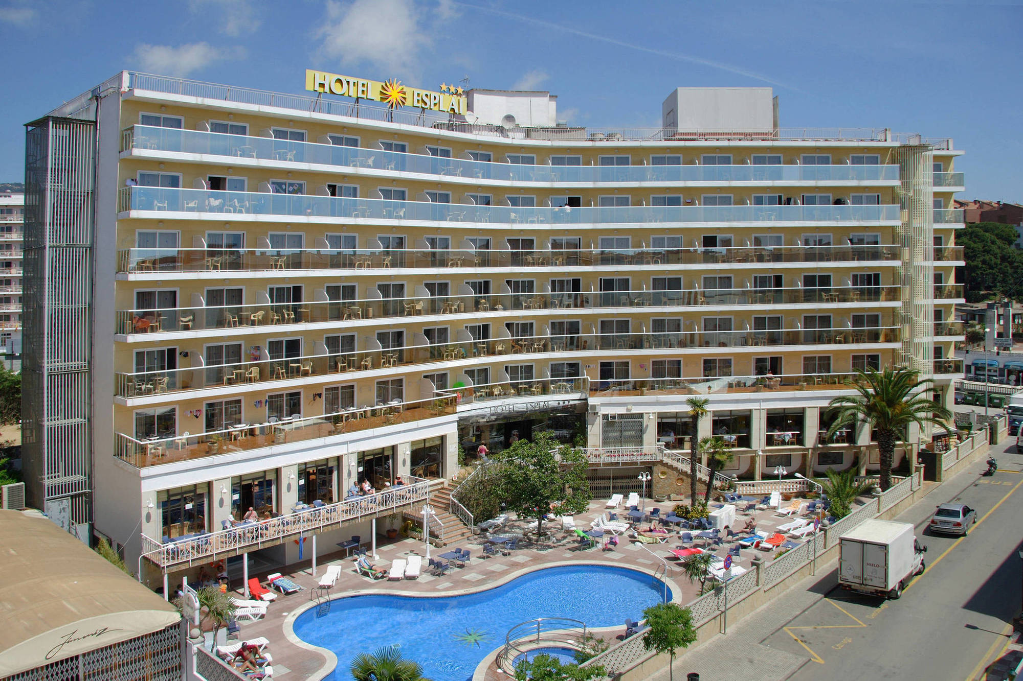 Hotel Esplai Calella Eksteriør bilde