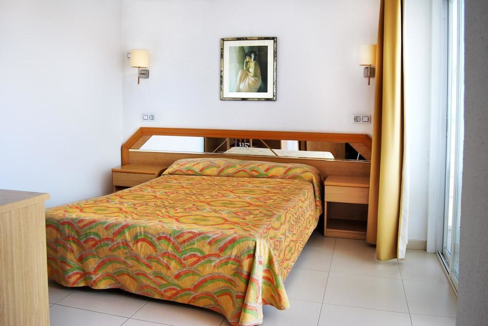 Hotel Esplai Calella Eksteriør bilde